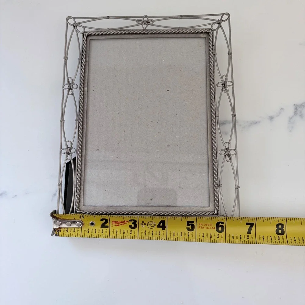 Vintage Wire Metal Photo Frame Pewter Tone Floral Bow Detail 5x7‎ Picture Frame